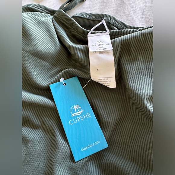 Cupshe two piece swimsuit size XL NEW - Picture 4 of 6